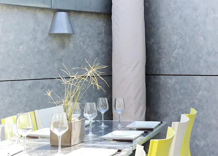 Chartreuse Du Parc - Quartier Cauderan, Chic Et Calme, Grande Terrasse 2 Avec Parking Διαμέρισμα