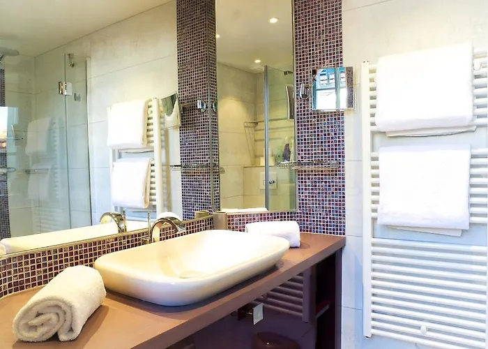 Chartreuse Du Parc - Quartier Cauderan, Chic Et Calme, Grande Terrasse 2 Avec Parking Bordéus